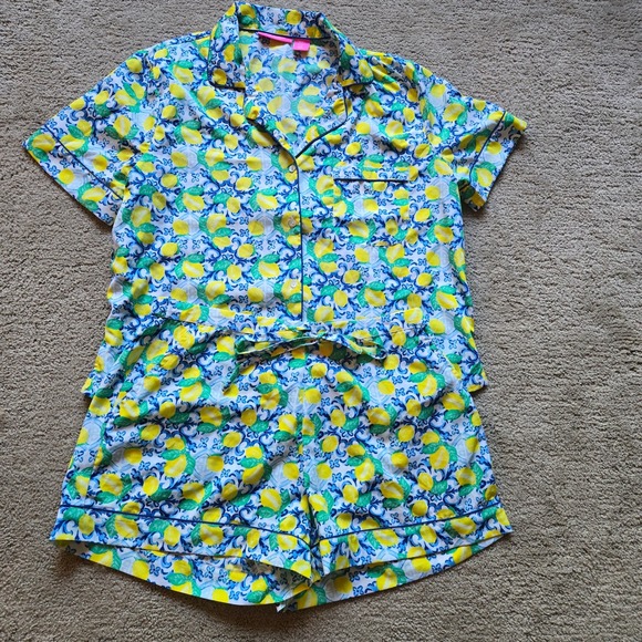 Isaac Mizrahi Other - Isaac Mizrahi Sleepwear Lemon Tile Print Pajama Set Shorts Top Blue Yellow M